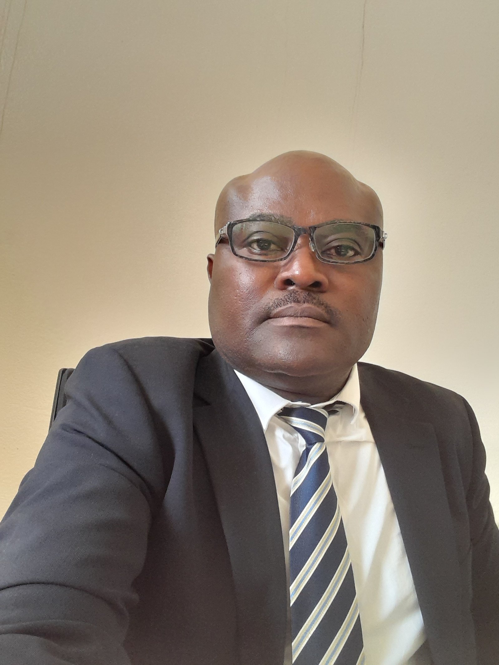 KOFFI KOFFI LOUIS CASTELNAU